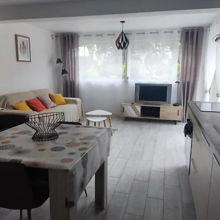 à Du Gard, à Deux Pas Du Pont-du-gard Castillon-du-Gard